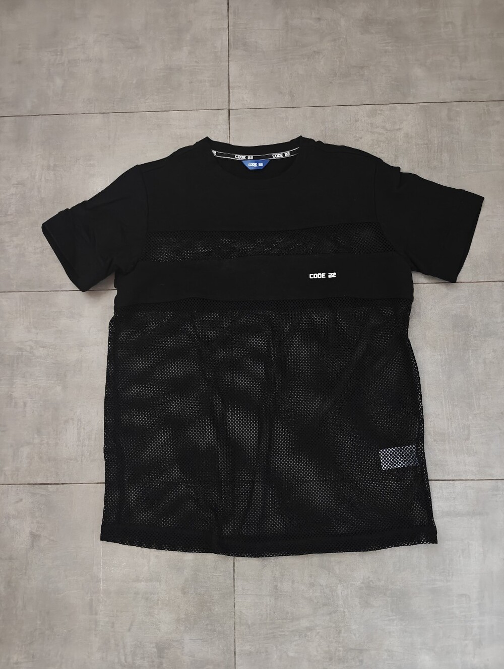 Code 22 Mesh Panelled Tee S